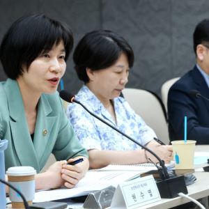 '소득 하위 70% 지급' 손보나…복지부, 기초연금 개편 논의 본격화
