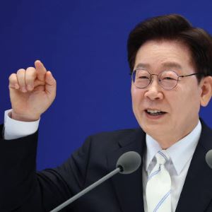 李대통령 "신고자 포상금 없나요?"…SBS 前직원 내부거래 적발에 질문