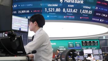 천당보다 지옥 간 종목이 더 많았다…8천피 속 '양극화'