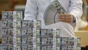 외국인 주식 자금, 지난 5월 역대 최대 이탈…원화 가치는 3% 하락