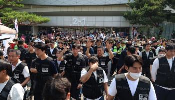 '남의 칼' 들고 나간 펜싱 국대…체육단체 진입 또 '무산' (종합)
