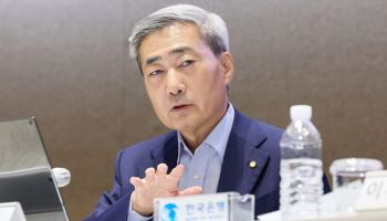신현송 “5월 통방 당시에 비해 수요 측 물가 상방 압력 강해져”[일문일답]