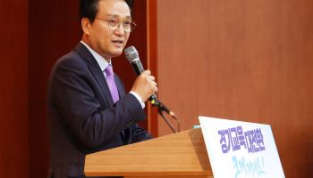 안민석, ‘참교육’ 영감 “교육활동보호국” 구상…정근식 “‘참교육’식 보호는 파시즘”