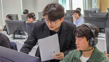"고졸도 가능" SK하닉 파격 채용…삼성은 30년 전부터