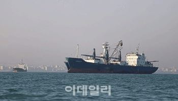 미-이란 종전 MOU에…외교부 "호르무즈 통항료 부가 안 돼"