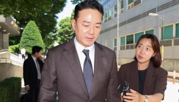 중앙일보 “자금 경색은 일시적…워크아웃으로 재무구조 단단히”