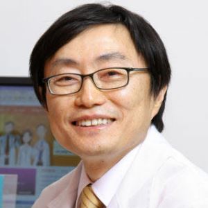 [이윤수의 성]  피 묻은 정액, 남성 생리인가?