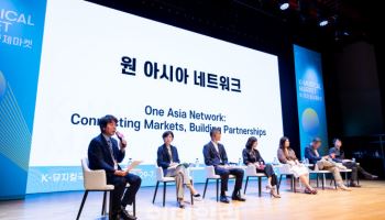 "영감은 어디서" "2인극 키우려면"…세계가 주목한 한국 뮤지컬