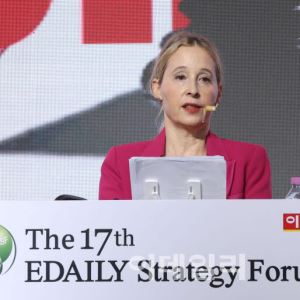 “An Era of Division, Frenzy, and Fear… Yet ‘Prosperity’ Will Still Emerge” [ESF2026]