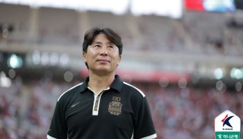 '판정에 항의했던' 김기동 "아쉬움 있지만 서로 존중해야"