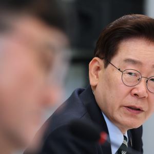 이재명 대통령 지지율 52%…2주 연속 하락
