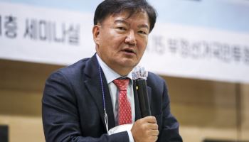'부정선거' 강연 중 쓰러진 민경욱, 의식 회복…뇌출혈 수술