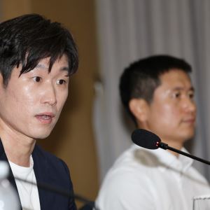 "박지성, 이영표가 뭘 알아" 서강일 논란 속 이천수 "5명 나와"