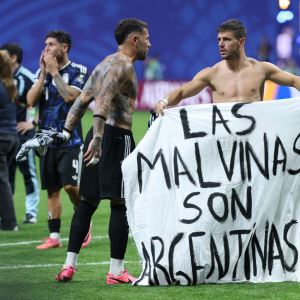 아르헨 '포클랜드 우리 땅' 현수막에 분노…英,  FIFA 조사 촉구