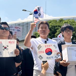 경찰, '李대통령 혼외자설' 주장 전한길 오늘 재소환