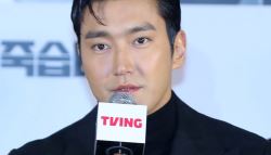 최시원 '태극기 3개' 재선거 시위에 힘 실어 잠실 출마?