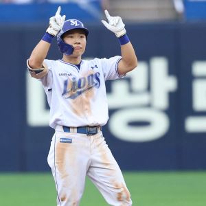 1회에만 8득점…삼성, KIA 에이스 올러 무너뜨리고 12-5 대승