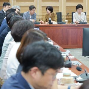 얼어붙은 부동산 민심…與 서울 의원들 "세제개편 영향 모니터링"