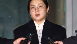 회사 매출 10% 주면…박나래 전 매니저 재판행
