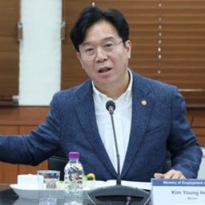 "중국은 밤 12시까지 일하는데"...'주52시간' 넘게 일할 자유?
