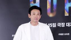 “2년간 쫓아다닌 스토커 아냐”…‘황정민 스토킹 혐의' 여성 법정서 호소