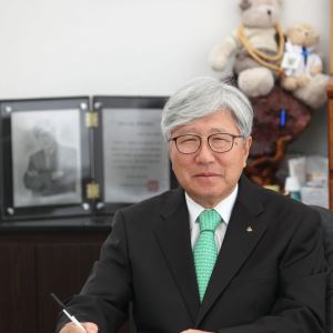 “참전수당, 다시 나라 위해 뛸 선수들에”…이인정 회장 2년째 후원