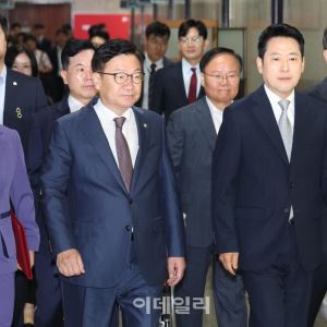 "나 떨고 있니?" 장동혁 '당협 물갈이'에 술렁이는 국힘 비당권파