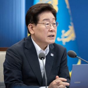 “李, 野 분권형 개헌에 공감”