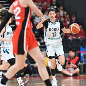 0.2초 남기고 3점포 허용…한국 여자농구, 일본에 1점 차 역전패