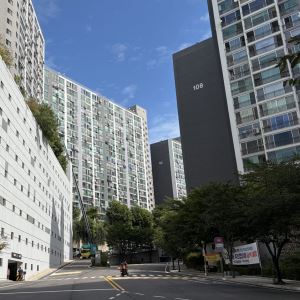 광화문 30분 거리에 9억대…초품아·대단지 갖춘 '한신한진' 가보니[랜선임장]