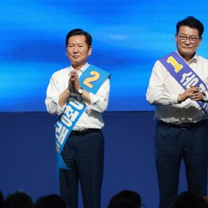 김민석, 정청래와 3086표→6.3만표 격차 벌려…누적 득표율 '과반'(종합)