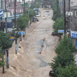 거제에 900㎜ 폭우, 한화오션·삼성중공업 출근 제한