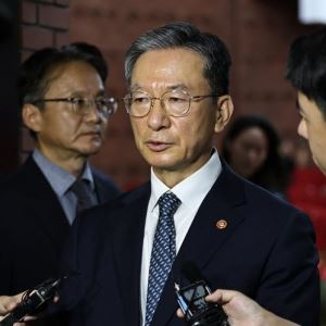 "수면장애로 직무 수행 어렵다" 사직서 낸 정성호…어떤 증상이길래