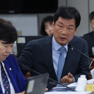 [단독] 산업 스파이 처벌 수위 높인다, 벌금 100억에 무기 징역까지