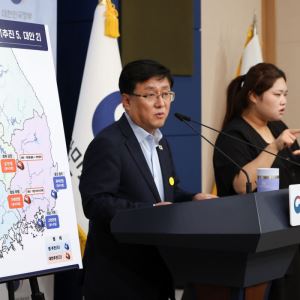 김성환 "댐 안 지어 절약한 예산, 5대강 지천 정비에 활용"[일문일답]