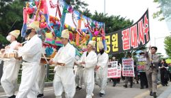 시체 위에 지어봐라…정부 공급 대책에 폭발한 민심[부동산취재로그]