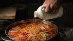 “왜 이렇게 속 아프지?” 아내 찌개에 락스 탄 남편, 이유도 끔찍