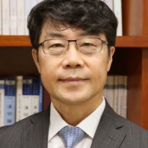 강남 처남집 살면서 월세 3년 간 안 내…김성수, 증여세 논란