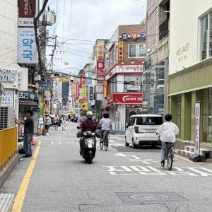 “개강한 줄도 몰랐다”…학생 돌아와도 특수 못 누리는 대학가