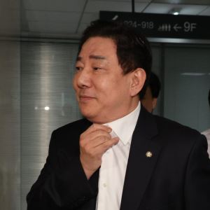 `김병기 구속 영장` 檢 반려에…경찰 "보완수사 후 재신청 검토"(종합)