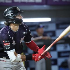 1위 KT가 이기면 2위 삼성도 따라간다...0.001차 선두 경쟁
