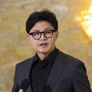 한동훈, 김민석 ‘개’에 빗대 직격…“짖어놓고 물 용기 없으니”