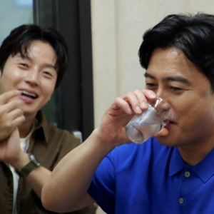 안정환, 美 명문대 졸업한 딸 취직 근황…"아들은 이제 안 놀아줘"