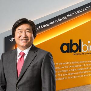 K바이오 모범사례던 에이비엘바이오, 대표 가족 내부정보 거래 의혹에 신뢰 ‘와르르’