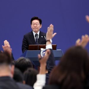 이재명 “김승원 임명 여부 아직 결론 내지 못해”