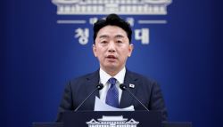 강훈식 사의에도 커지는 책임론…野 “김현지 등 인사 개입도 밝혀야”(종합)