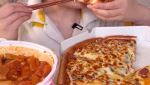 “먹방 올렸다가 수익 중단” 비상 걸린 유튜버들…쯔양·히밥도?