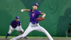5-0 완승에 가려진 1안타…20살 무명투수 앞에 방망이가 얼었다