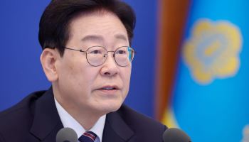“공소취소법 반대” 43%... “검사에 보완수사권 줘야” 56%