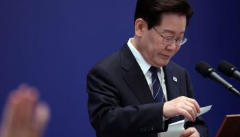 국민 절반 이상 대통령 연임·중임제 원하지만... 李 출마 찬성 18%뿐